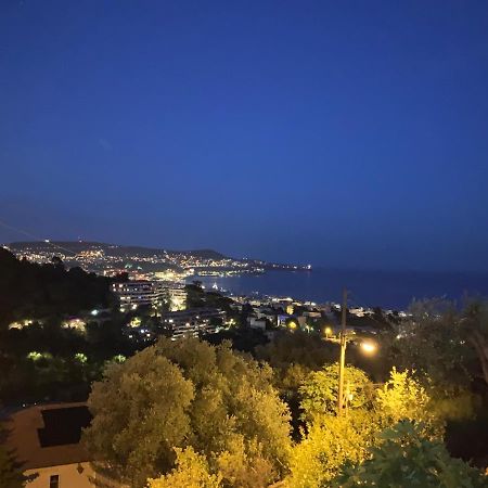 Romantic Villa In The South Of France With A Private Garden , Pool And A Terrace نيس المظهر الخارجي الصورة